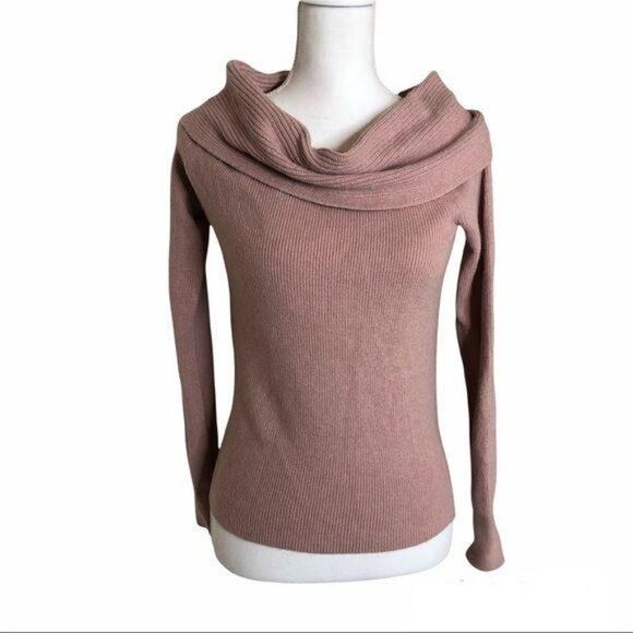 LEITH Off The Shoulder Sweater In Pink Adobe XS - Picture 2 of 6